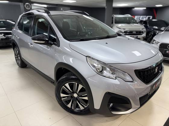 PEUGEOT 2008 1.6 16V FLEX ALLURE PACK 4P AUTOMÁTICO PEUGEOT 2008 1.6 16V FLEX ALLURE PACK 4P AUTOMÁTICO